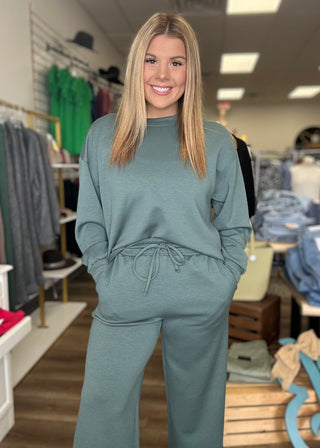 Scuba crewneck pullover & pants 2 pieces set - B3 Boutique, LLC