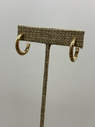 Twist detail gold hoops - B3 Boutique, LLC