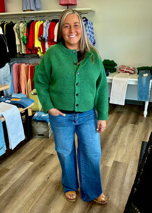 Risen Mid Rise Wide Leg Jeans