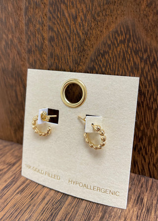 Filigree Small Hoop Earrings - B3 Boutique, LLC