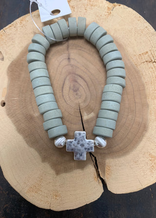 Cross Beaded Bracelet - B3 Boutique, LLC