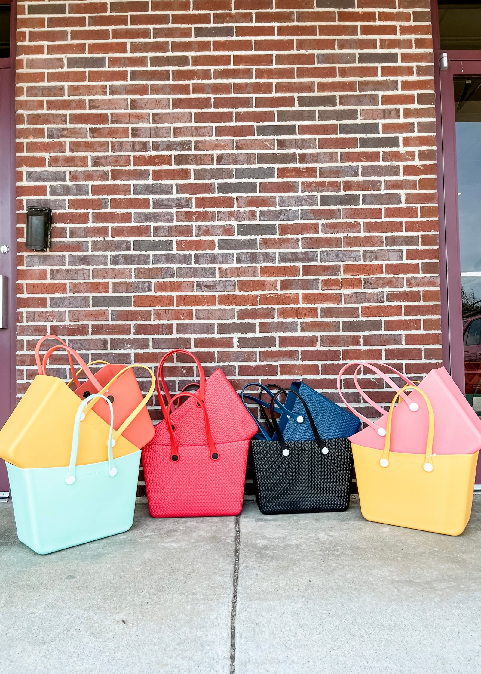 Versa Tote Large - B3 Boutique, LLC