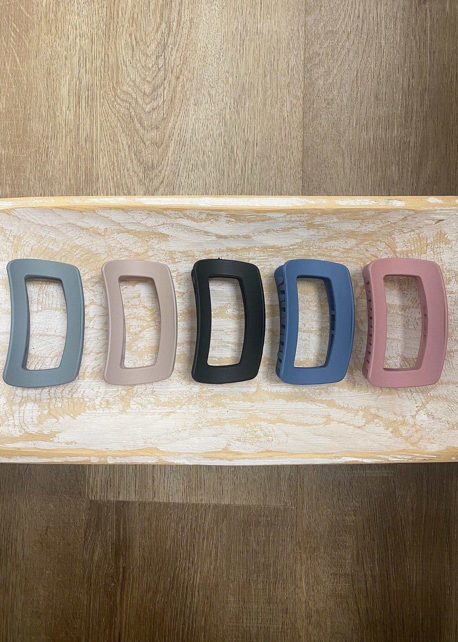 Chunky Rectangle Claw Hair Clip - B3 Boutique, LLC