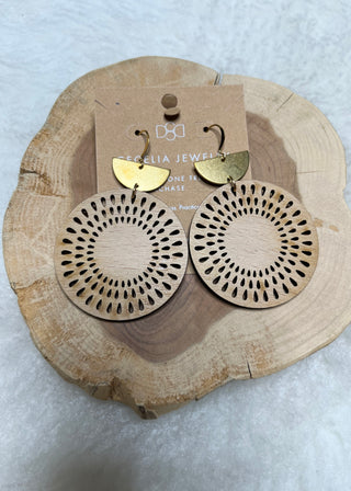 Cecelia Circle Wood Hoops - B3 Boutique, LLC