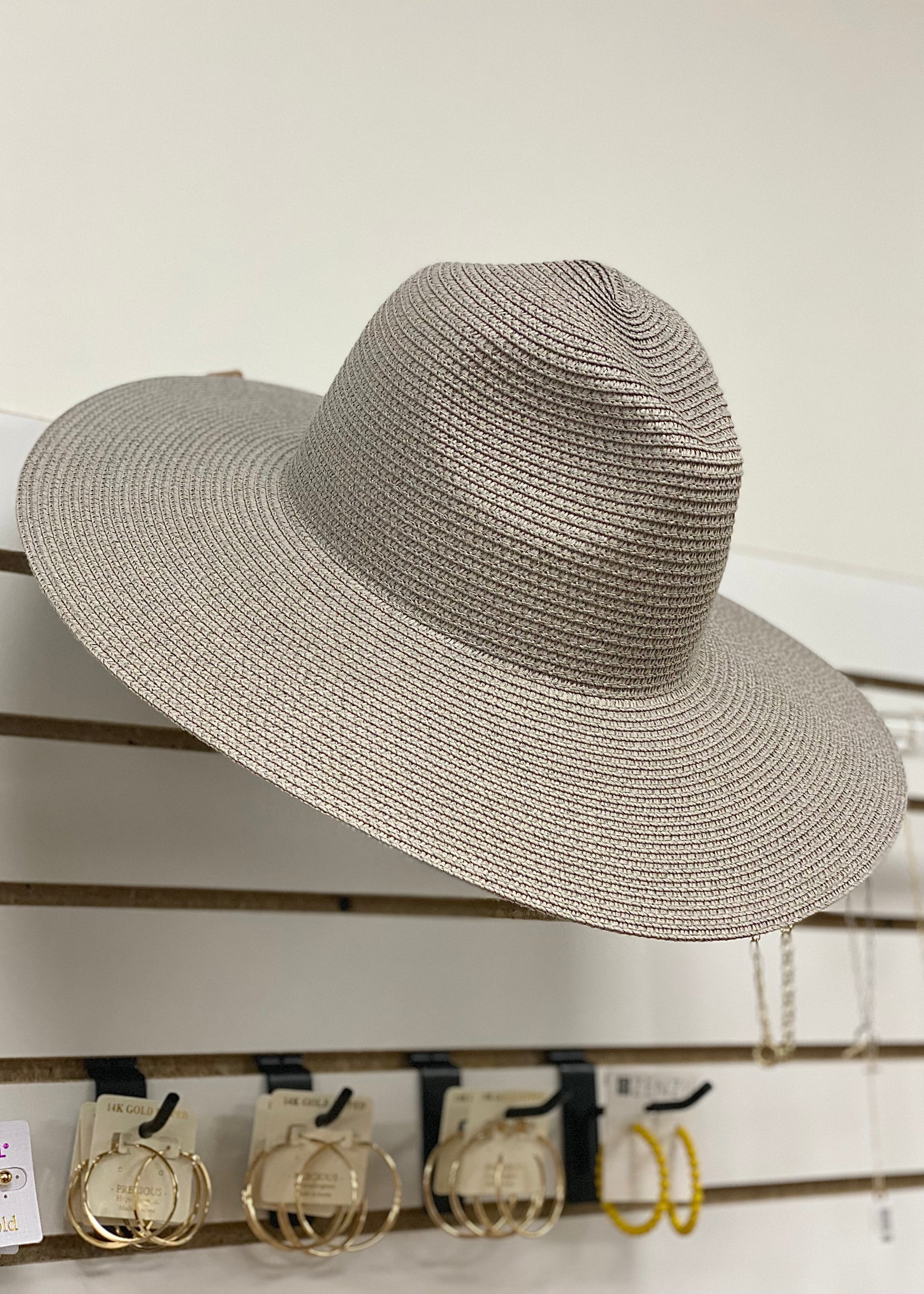 Gray Sunhat - B3 Boutique, LLC