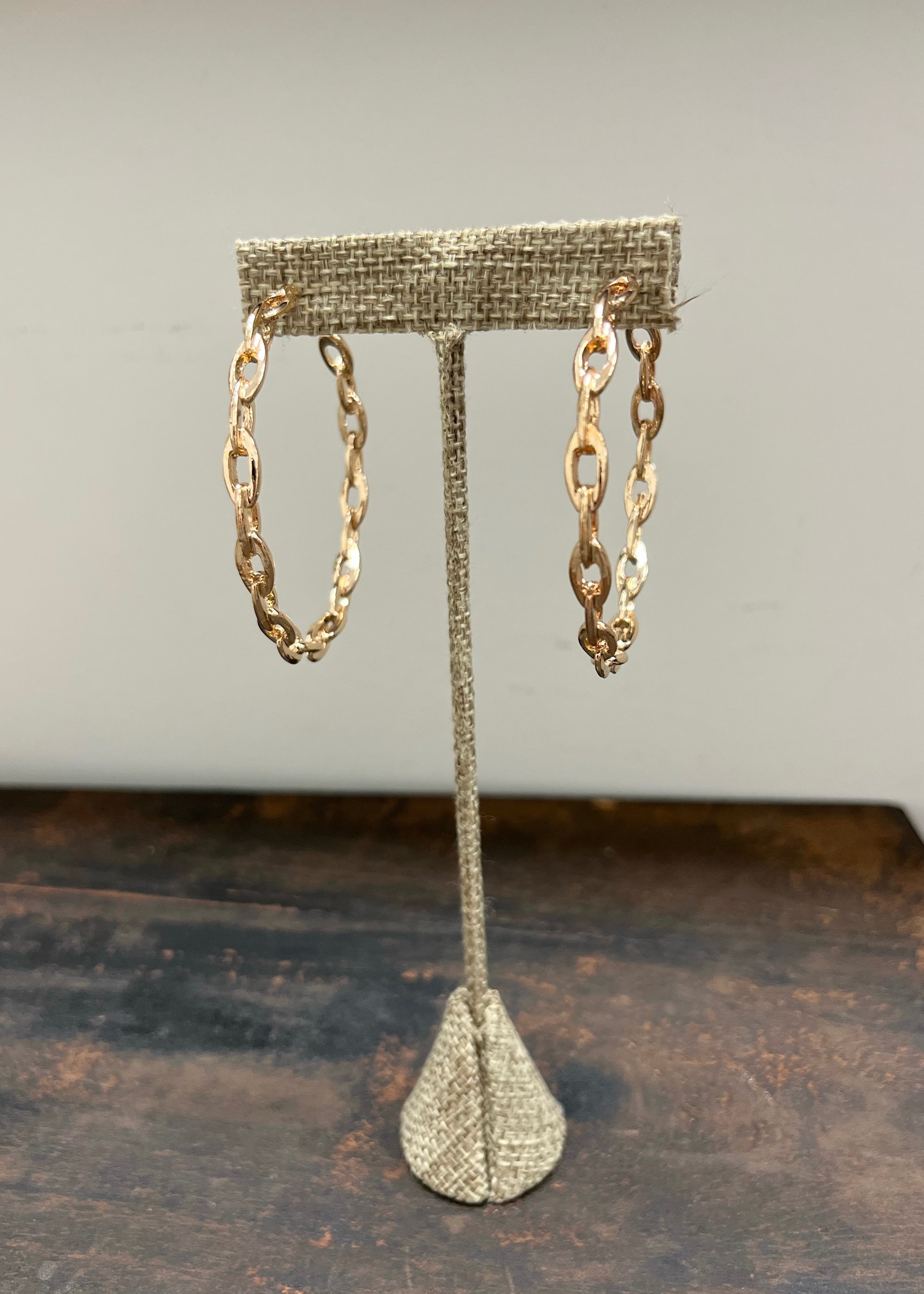 Chain Linked Gold Hoops - B3 Boutique, LLC